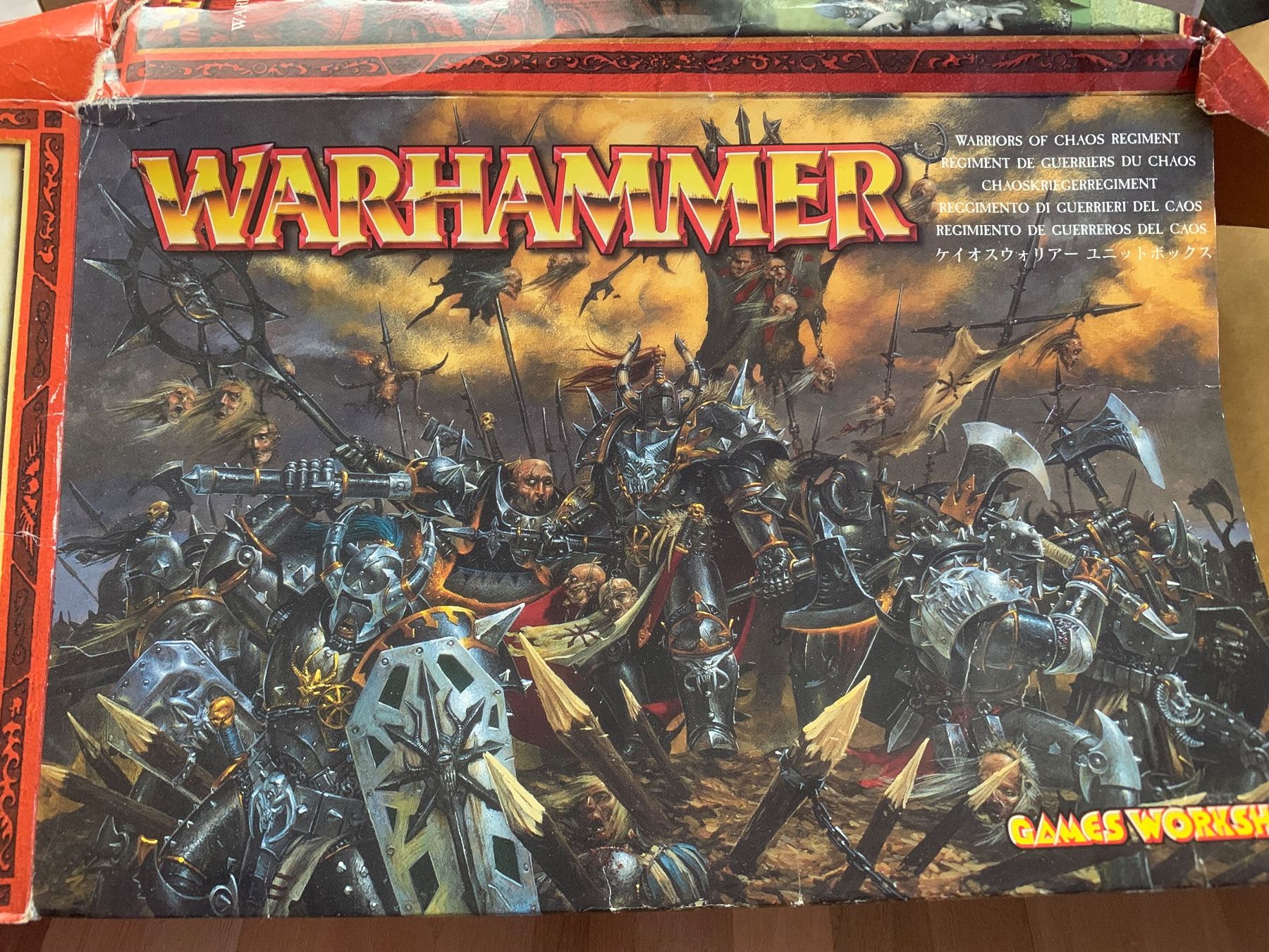 Statuette: Warhammer Fantasy Krieger des Chaos – Usato da Winterthur venduto da Compiorg