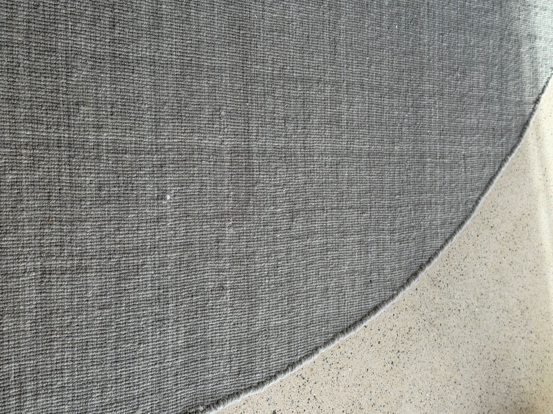 Teppiche: Teppich Rund 200 cm handmade – Gebraucht aus Herrliberg von bro_w6dj 1
