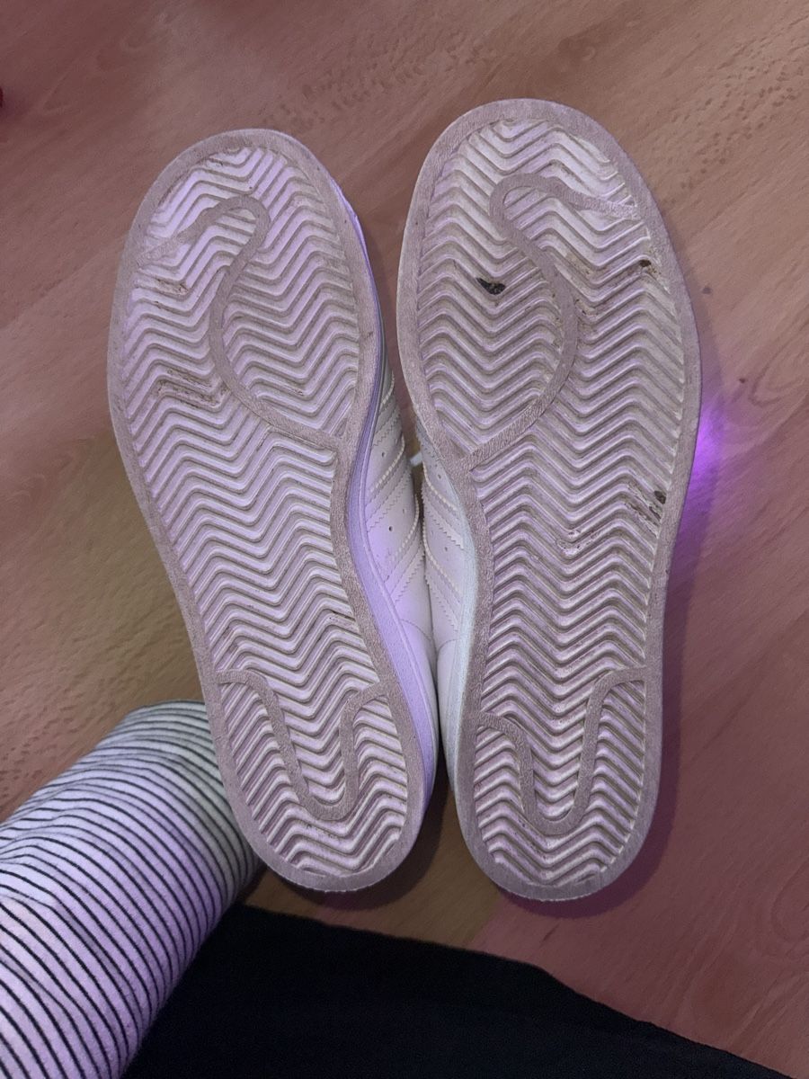 Adidas Scarpe da donna: Adidas Superstar – Usato da Luzern venduto da mou_k6dh 2