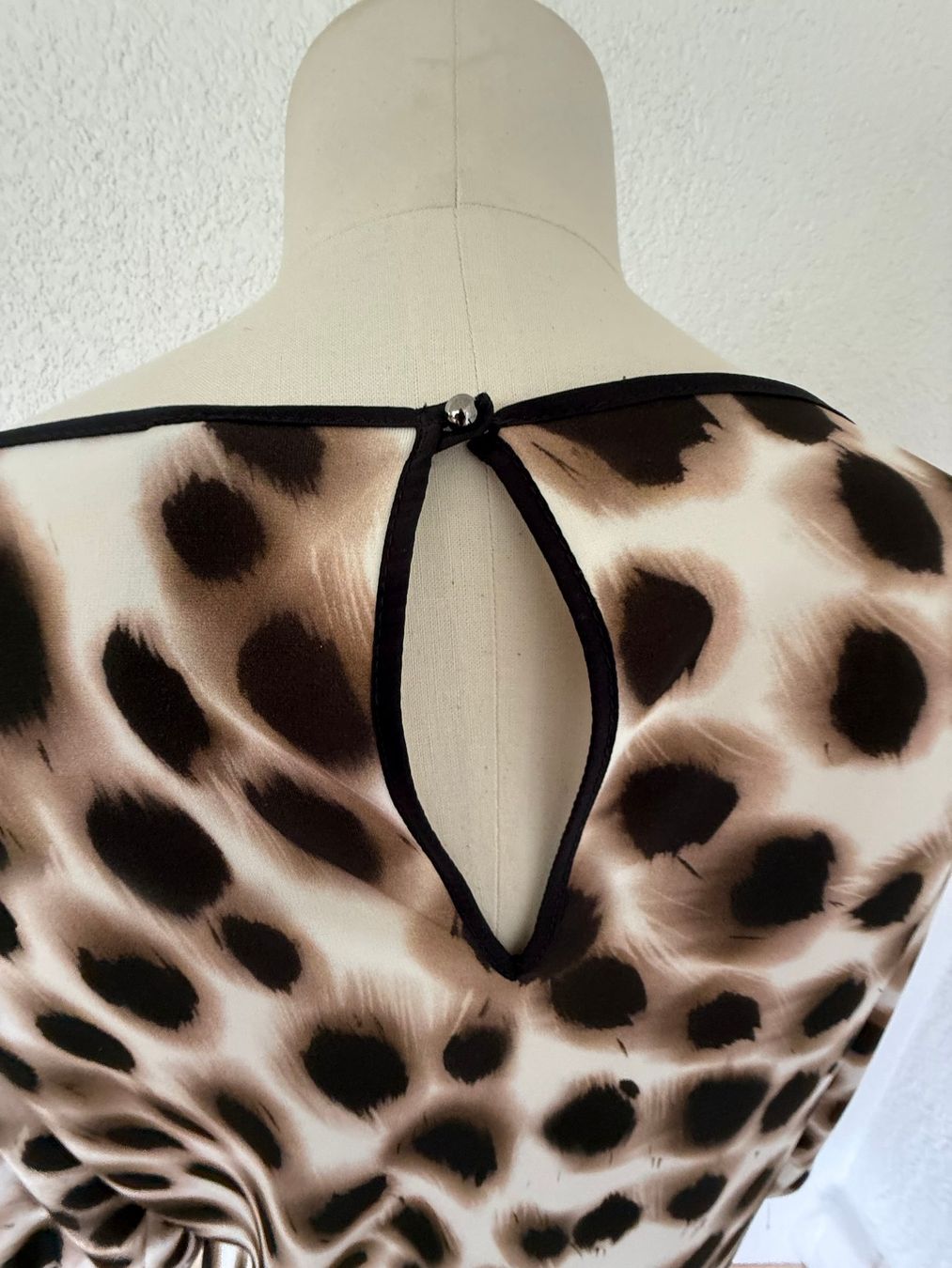 Marc Cain Kleider: Marc Cain Kleid Grösse 40 Leoprint – Gebraucht aus Kirchdorf AG von coco123 6