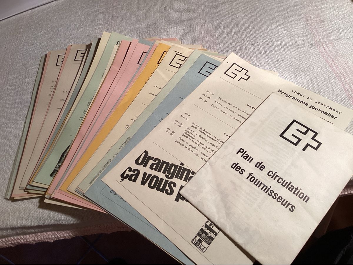 Documenti: Expo 1964 (1plan de circulation)+ 150 programmes journaliers – Usato da Luc (Ayent) venduto da Rebouille