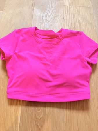 Pinke Sportoberteil neu Grösse m