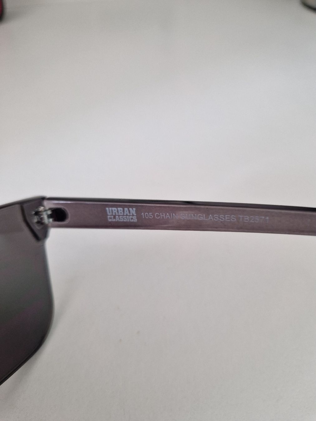 Occhiali & Lenti: Lunettes de soleil – Usato da Lausanne venduto da mgo_yx25 1