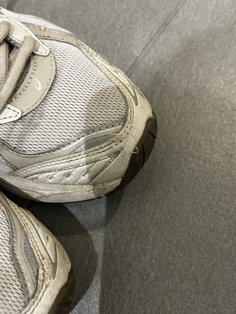 Asics Damenschuhe: Aesics 38 – Gebraucht aus Zürich von cos_b629 3