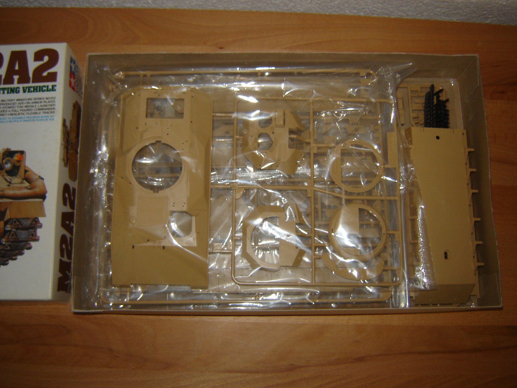 Tamiya Modellbausätze & Standmodelle: Tamiya Panzer M2A2 Bradley Art. 35152 – Neu (gemäss Beschreibung) aus Allenwinden von Wm26 7