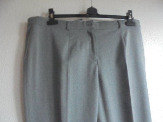 Hosen: Hose grau Gr. 48 Women's Selection NEU – Neu (gemäss Beschreibung) aus Hinwil von Glasperlen 3
