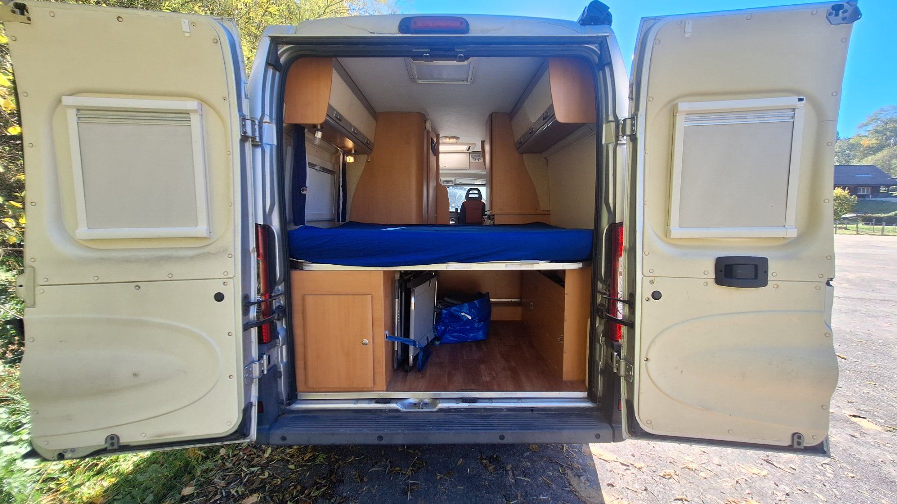Fiat Veicoli da campeggio: Fiat Ducato Wohnmobil Karmann – Usato da Bern venduto da Fabu88w 8
