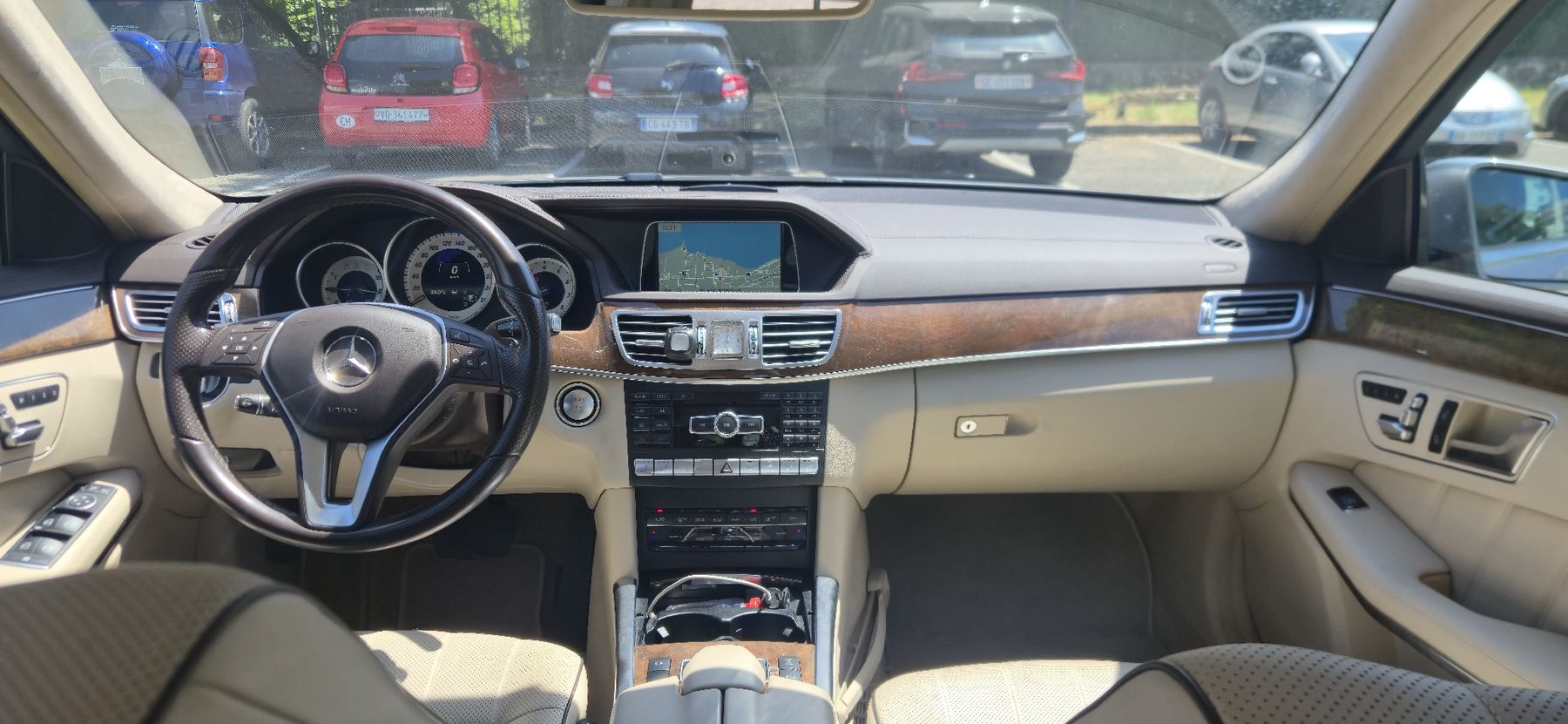Mercedes-Benz Automobili: Mercedes-Benz E400 W212 – Usato da Versoix venduto da Icedee 2