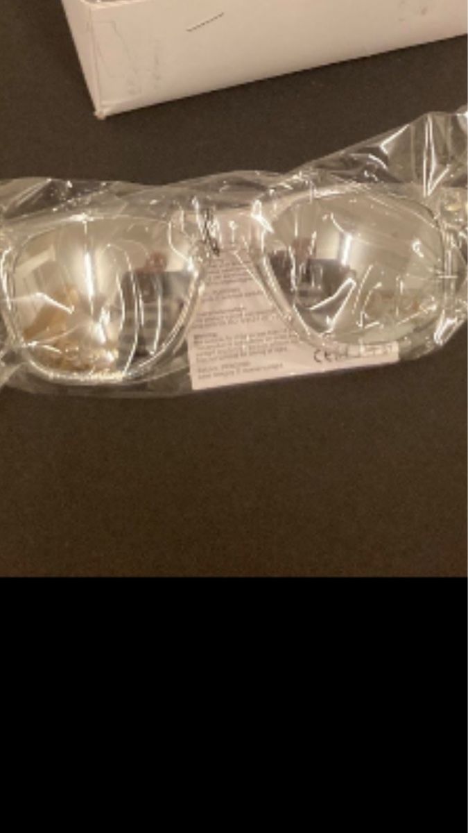 Lunettes & Verres: sonnenbrille spiegeleffekt  – Neuf avec emballage d'origine à gretzenbach par mic_cvj6