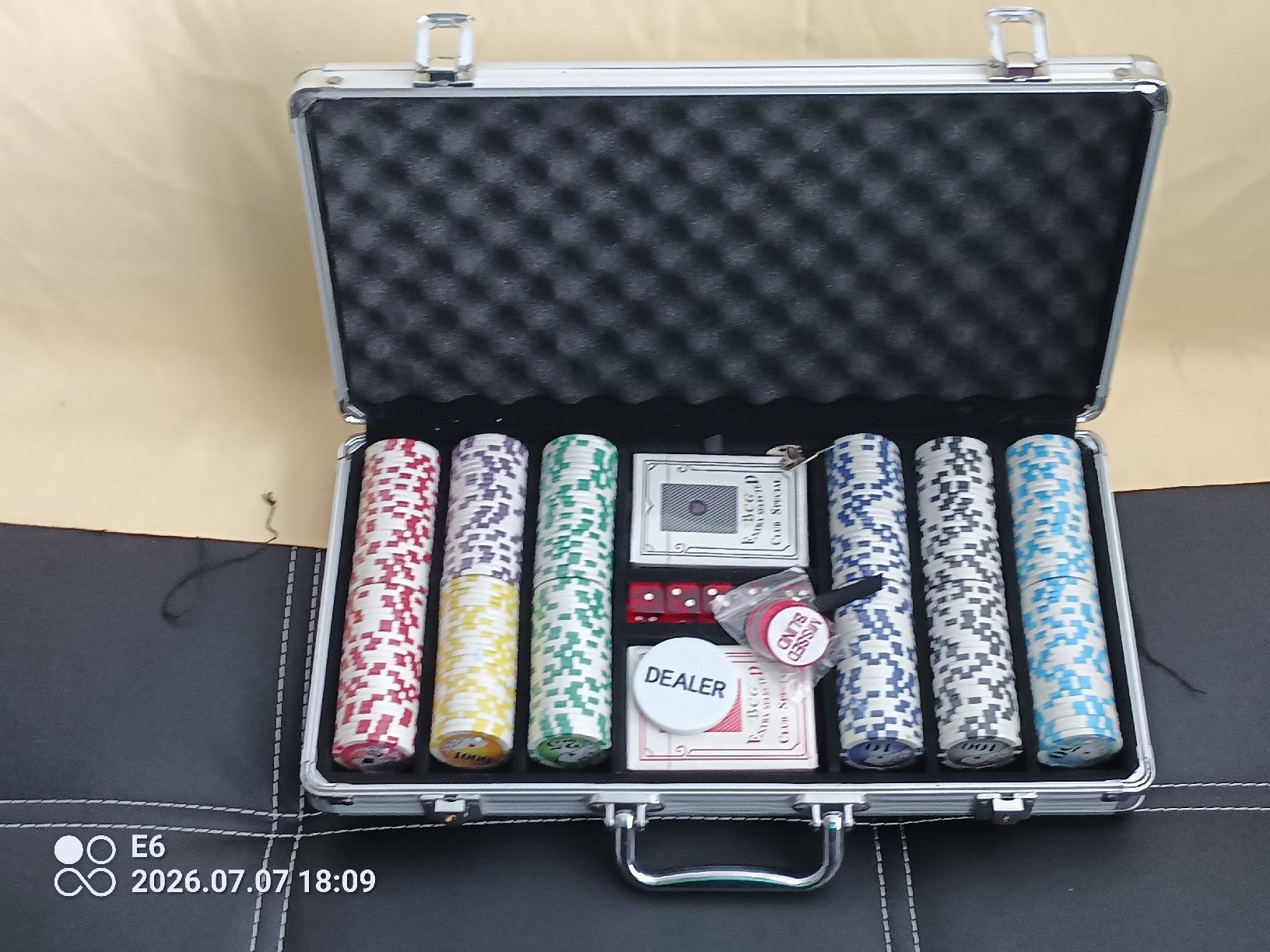 Spiele: Jetons – Neu und originalverpackt aus Zürich von Mitzi6 1