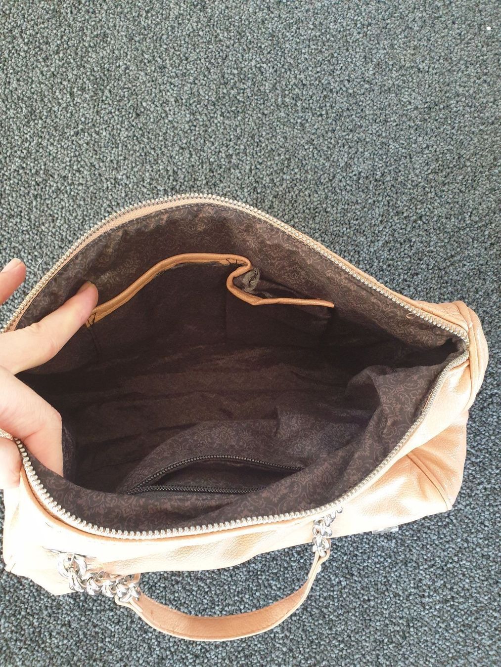 Borse da donna: Leder Hantasche – Usato da Ruswil venduto da jan_bxl5 2