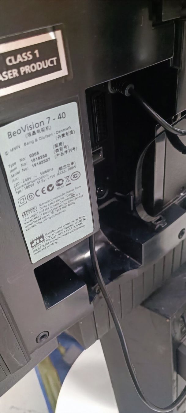 Televisori: BeoVision Bang & Olufsen 7-40 – Usato da Reiden venduto da Zofi-Brocki 5