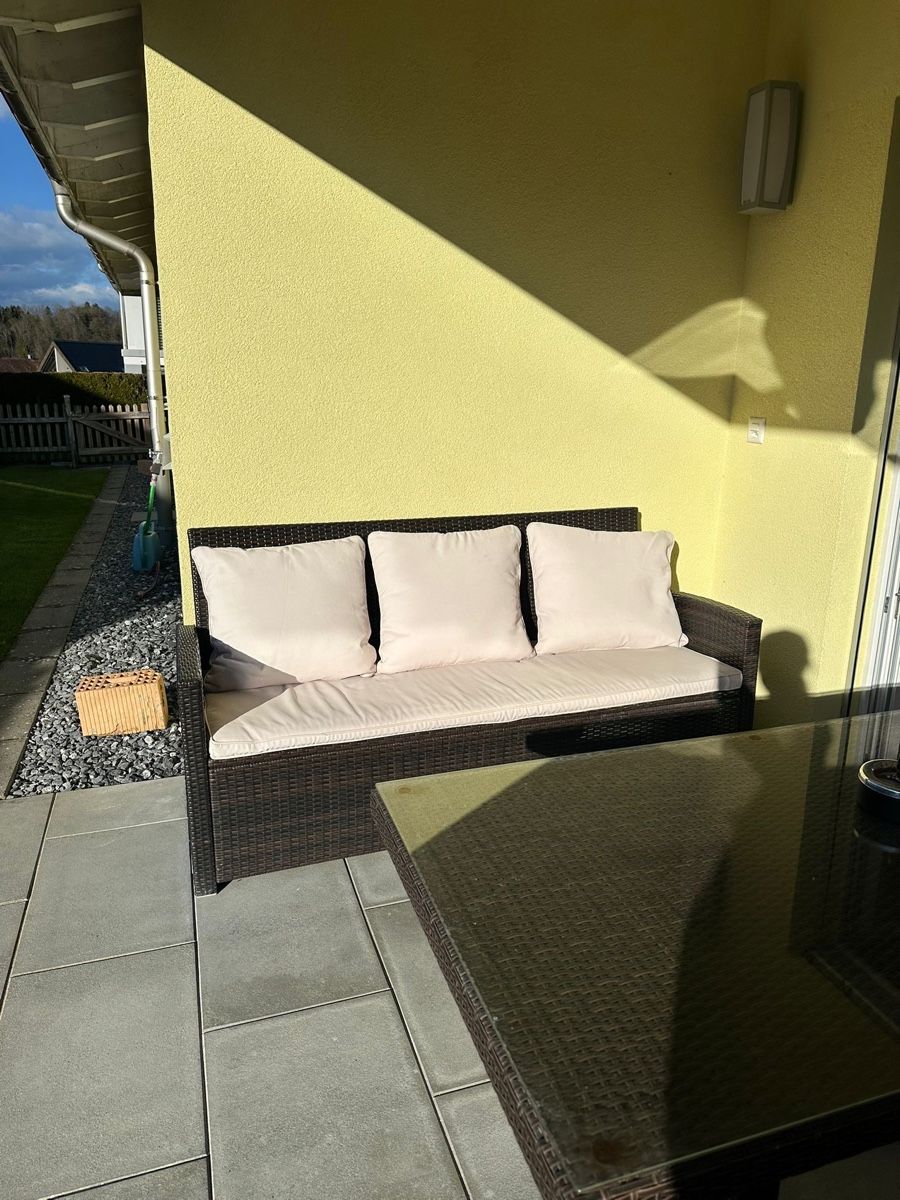 Set de table et chaises: Polyrattan Garten Set – D'occasion à Matzingen par D.MM 1