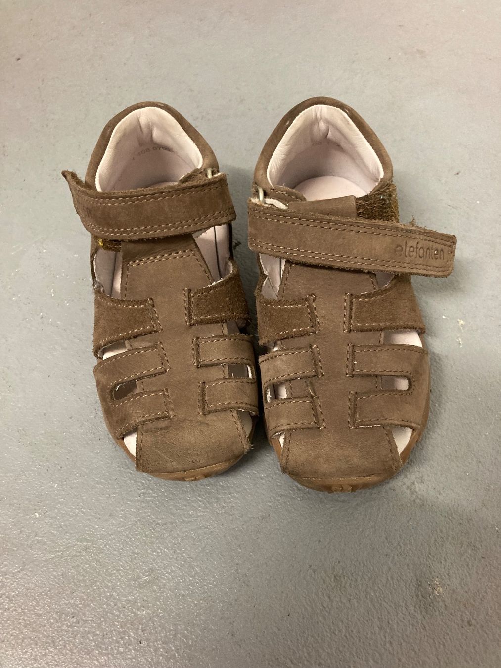 Elefanten Scarpe per ragazzi: Sandalen von Elefanten. Grösse 22 – Usato da bretzwil venduto da Marca25