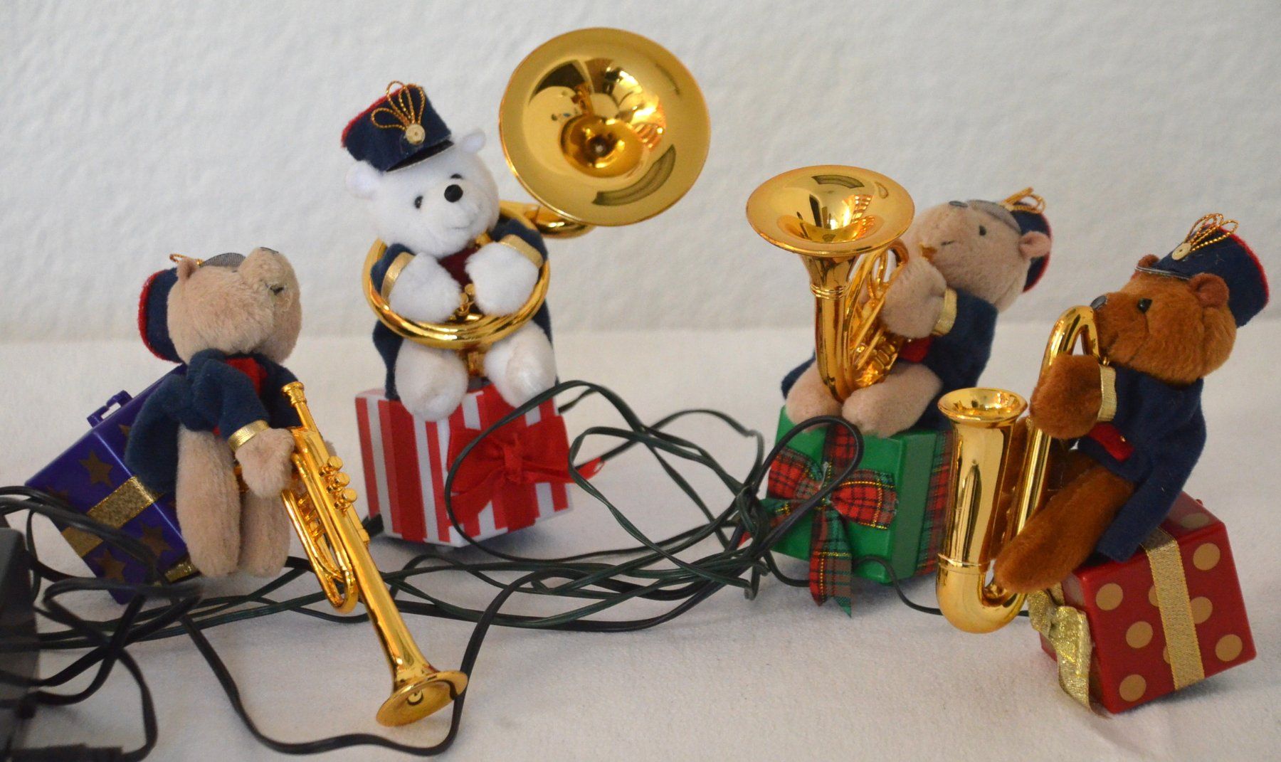Alle Dekorationen: Mr. Christmas Bear Brass Band Works 1995 – Gebraucht aus Collonges von arashee 1