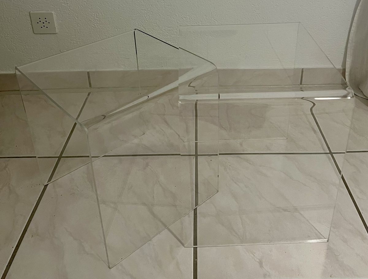 Tische: Vintage 2 Satz Couchtisch Plexiglas Design  – Gebraucht aus Hunzenschwil von Madachica 7