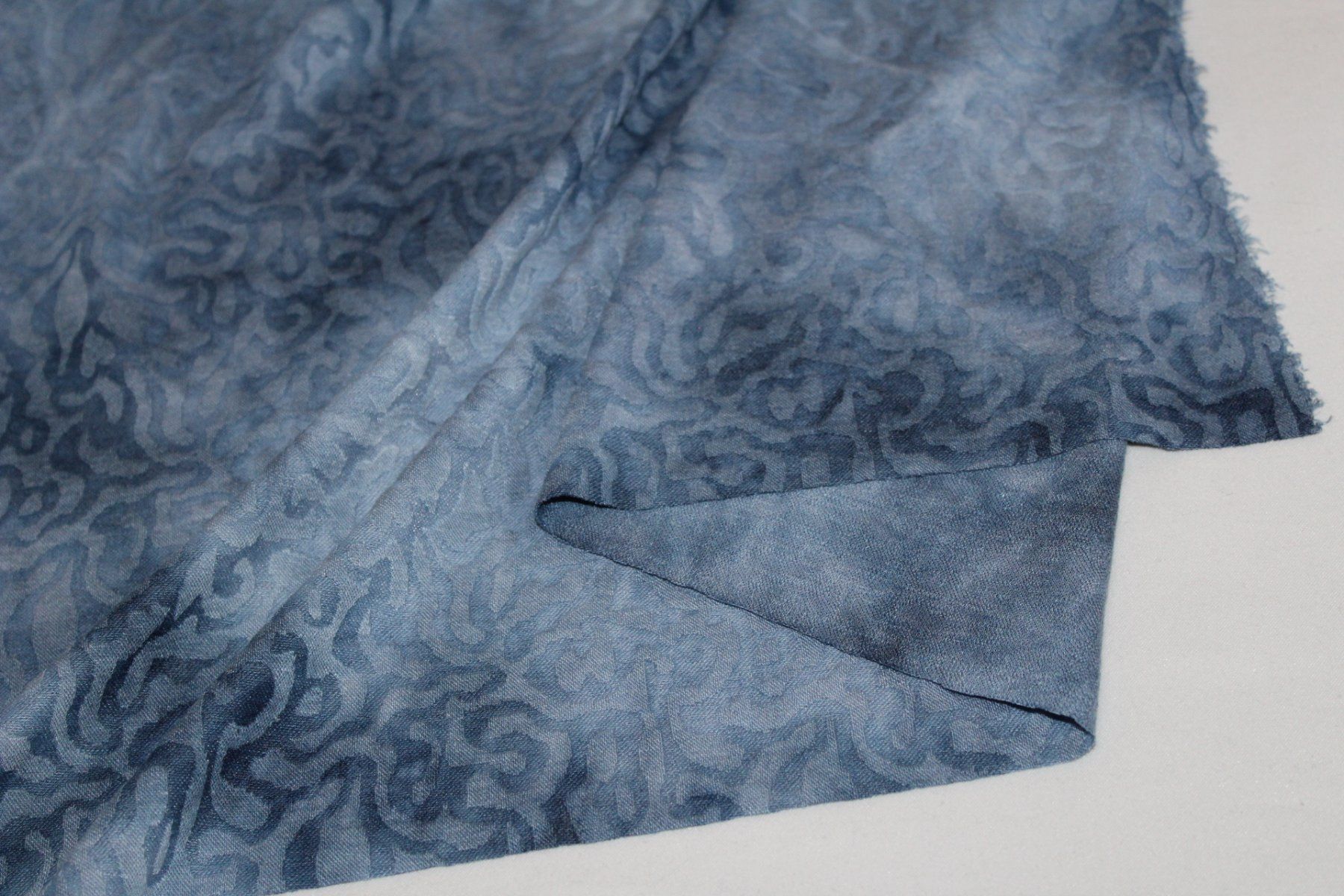 Tessuti: Stoff Jacquard-Jersey jeansblau – Nuovo (secondo la descrizione) da Obfelden venduto da solomon111 3
