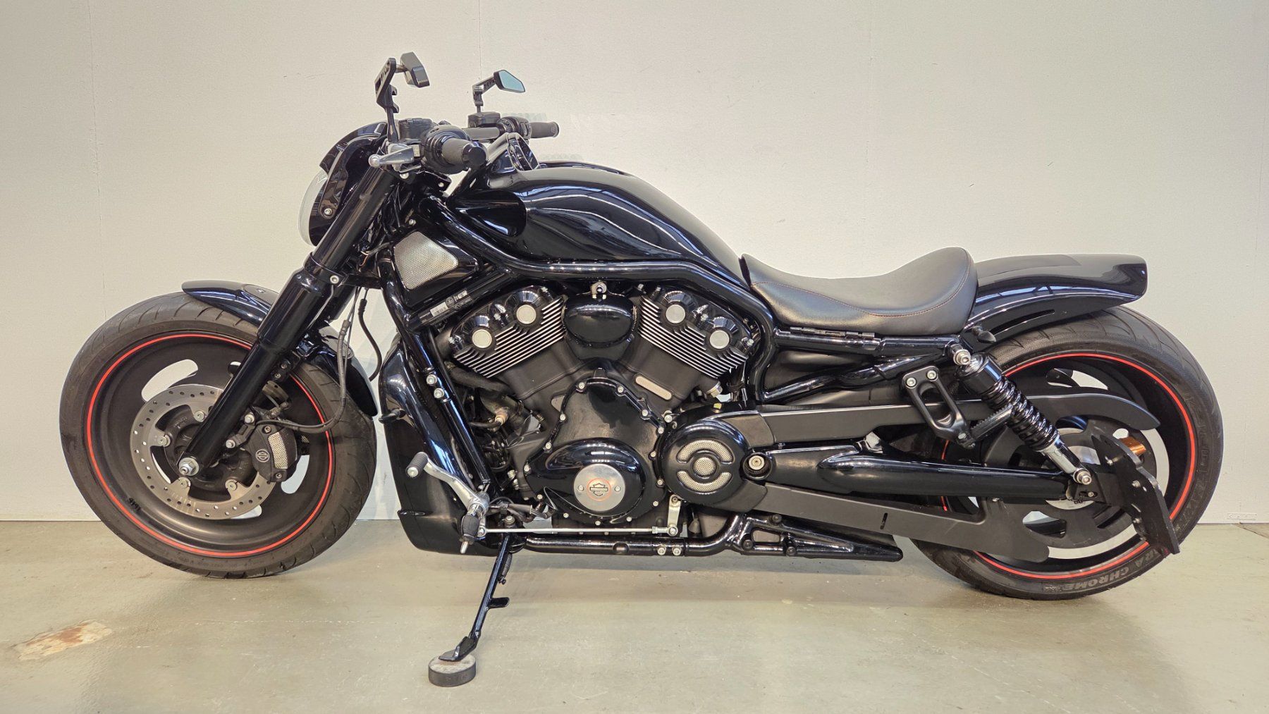 Harley-Davidson VRSCDX Night Rod Special ABS (Gebraucht) in Tägerschen ...