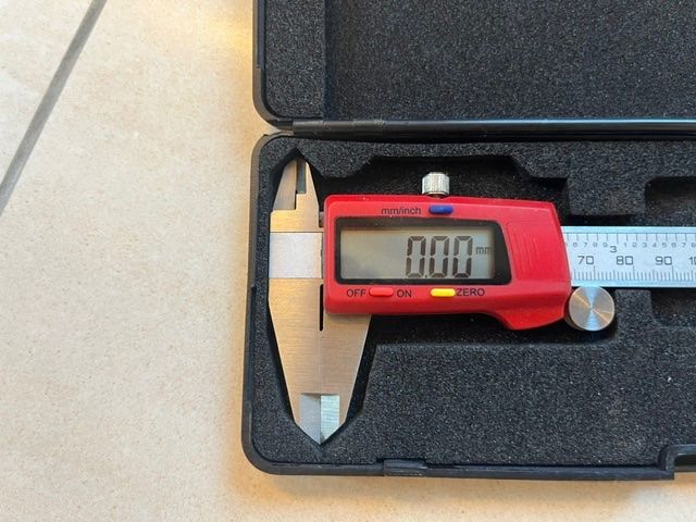 KS Tools Mesurer: Digitaler Messschieber KS Tools 150mm – D'occasion à Thalwil par makana01 1