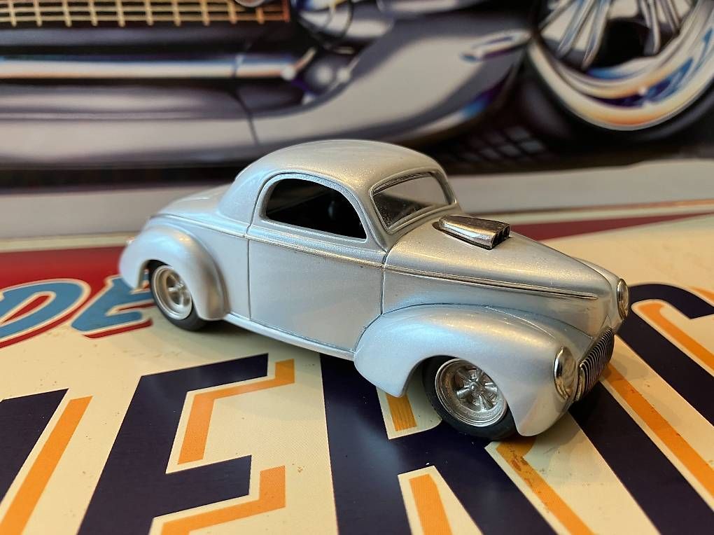 Willys Modellini d'auto: Willys Coupe 1941 Hot Rod – Nuovo e nell'imballaggio originale da Siebnen venduto da moparperform 2