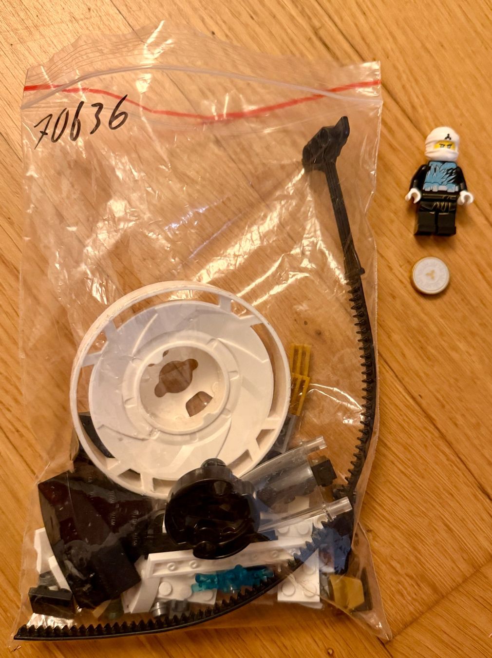 Lego Kit di costruzioni: Lego Ninjago 70636 - Zane - Spinjitzu Master – Usato da Höri venduto da PSMarinho 1