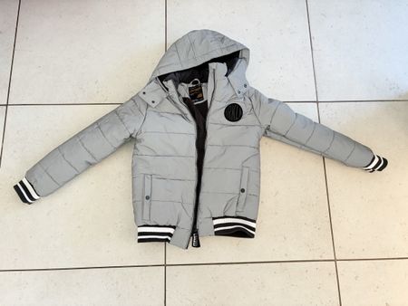 Winterjacke für Jungs Grösse 158/164