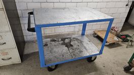 Stabiler Werkstattwagen / Metallwagen, max. 500kg