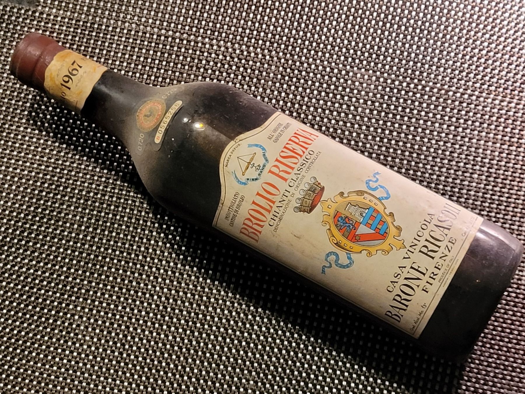 Vino: 1967 BROLIO CHIANTI CLASSICO RISERVA DOCG, antik, selten! – Nuovo (secondo la descrizione) da Oetwil am See venduto da swisspeak