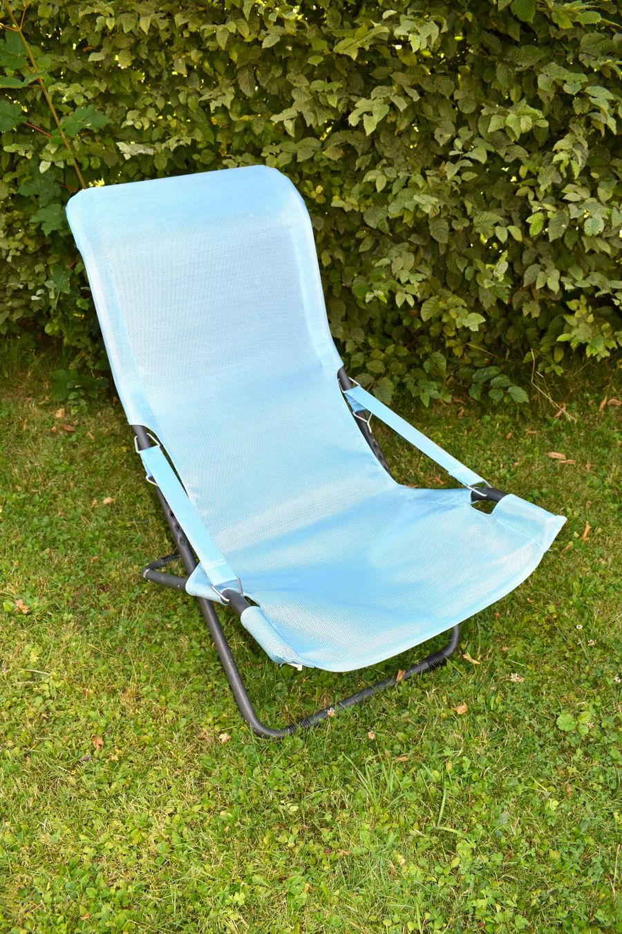 Sedie a sdraio: Faltstuhl Gartenstuhl / Liegestuhl blau – Usato da Speicher venduto da Indigoblau_3