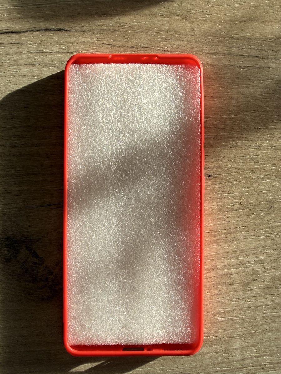 Xiaomi Cover & Protezioni schermo: Coque silicone rouge pour Xiaomi Mi 11 – Nuovo e nell'imballaggio originale da Saxon venduto da jojokissme2002 1