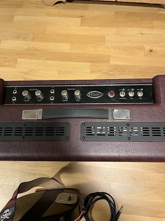 Strumenti musicali: Blackstar Artisan 15, Boss ML-2  – Usato da Thundorf venduto da Ducmonster77 2