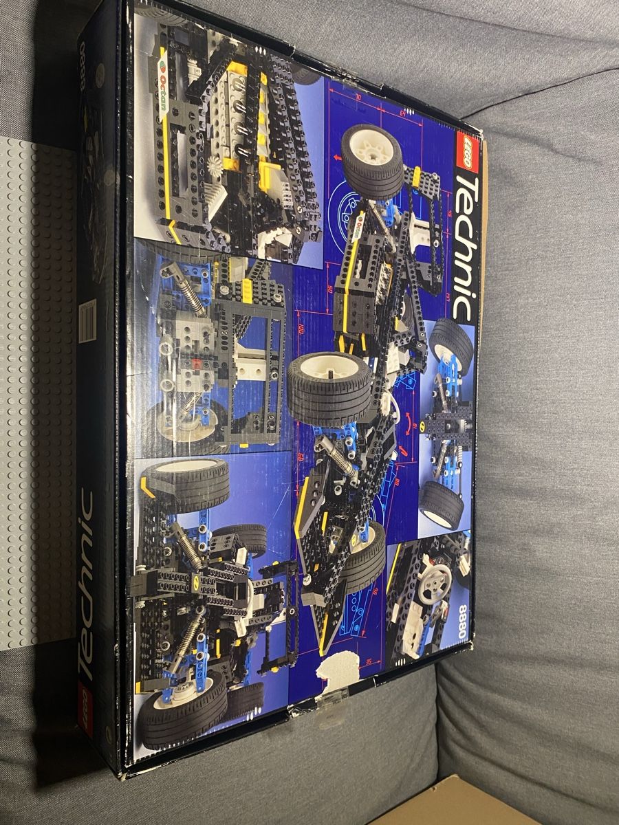 Lego Baukästen: Lego Technic 8880 - Super Car - 1994 – Gebraucht aus Essertines-Sur-Rolle von  7