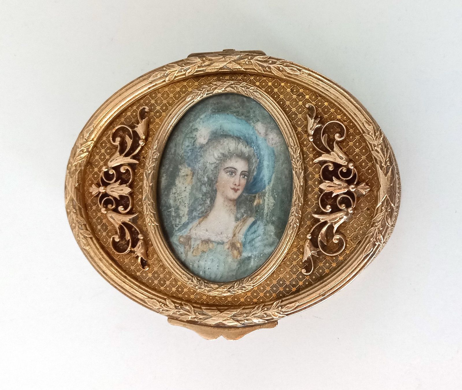 Barattoli: Art déco Schmuckschatulle von Lebolt & Co., Messing/Knochen – Usato da Bévilard venduto da Orscha 1