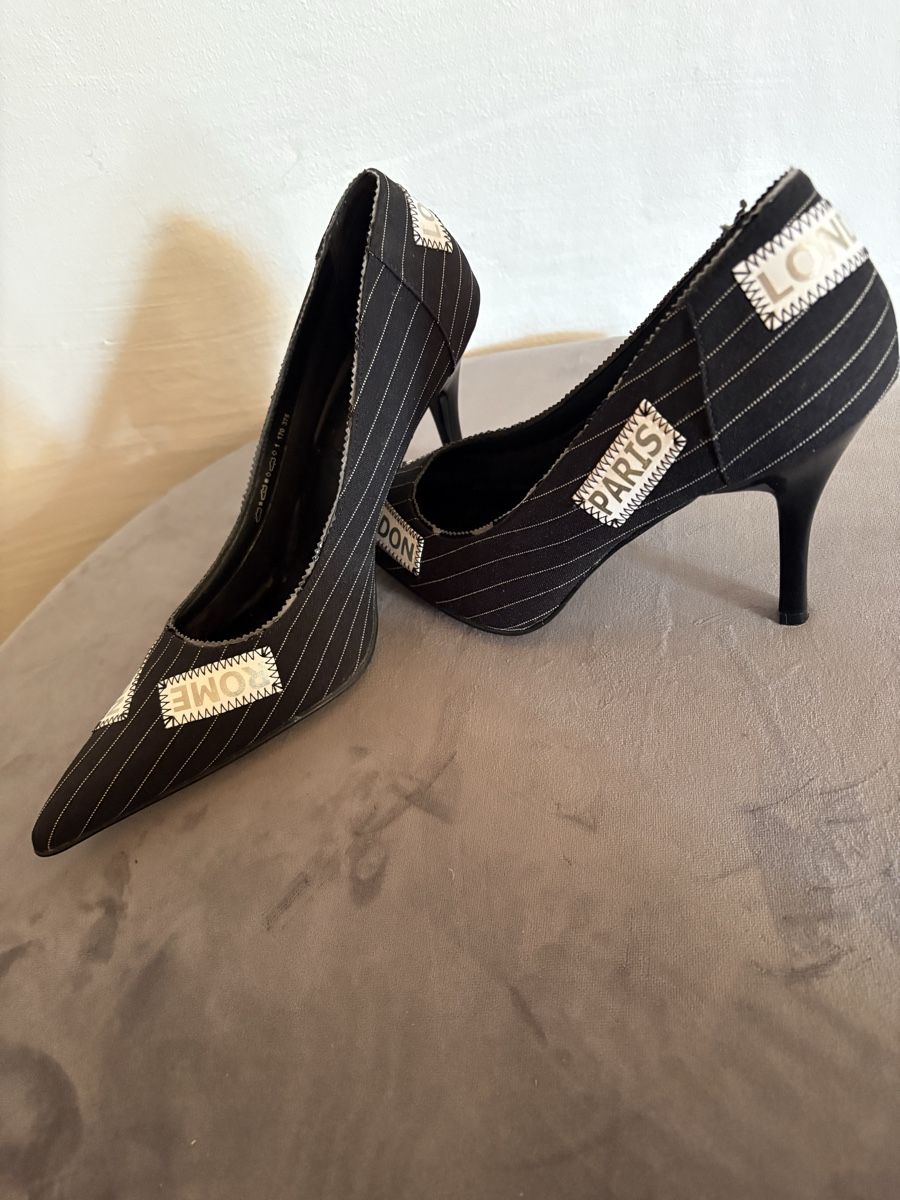 Scarpe da donna: High Heels Gr 41 – Usato da Stäfa venduto da Louder85 2