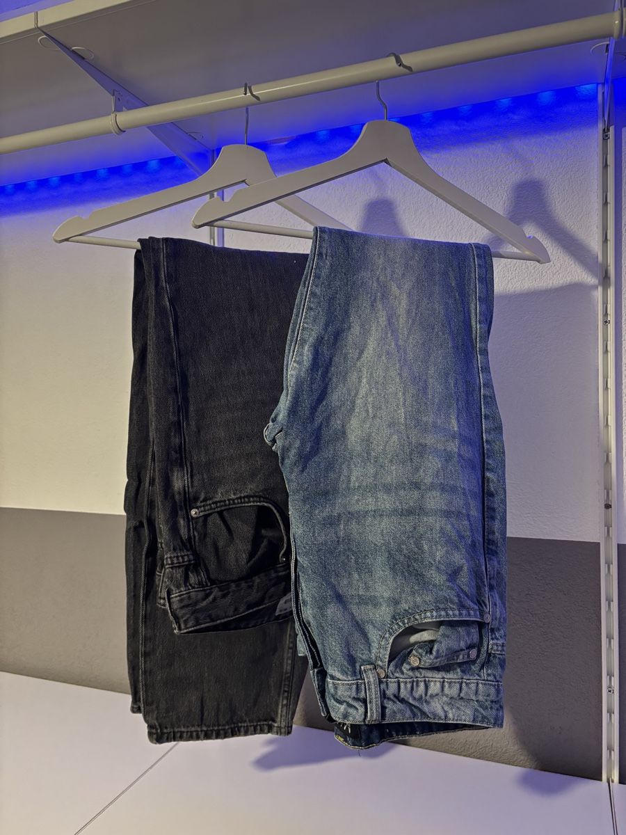 Jeans: Jeans – Nuovo (secondo la descrizione) da Küttigen venduto da Hedimia