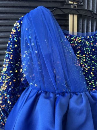 Dress size 110/116