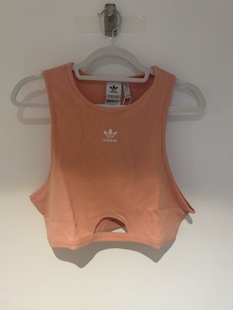 Adidas Top