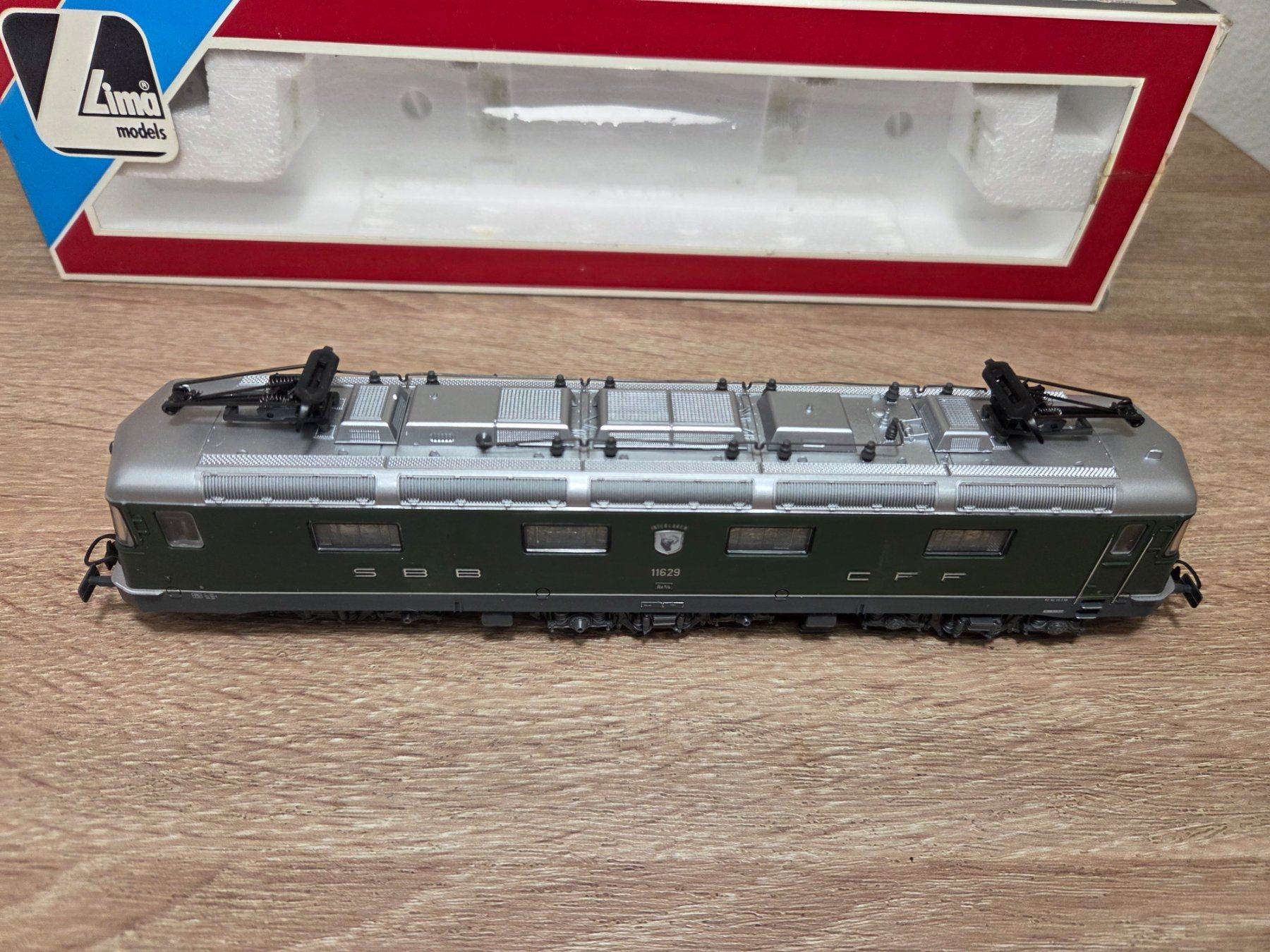 Lima Modellini di ferrovie: Lima 208184 E-Lok Re 6/6 SBB H0 – Usato da St-Aubin-Sauges venduto da Lo_Go 4