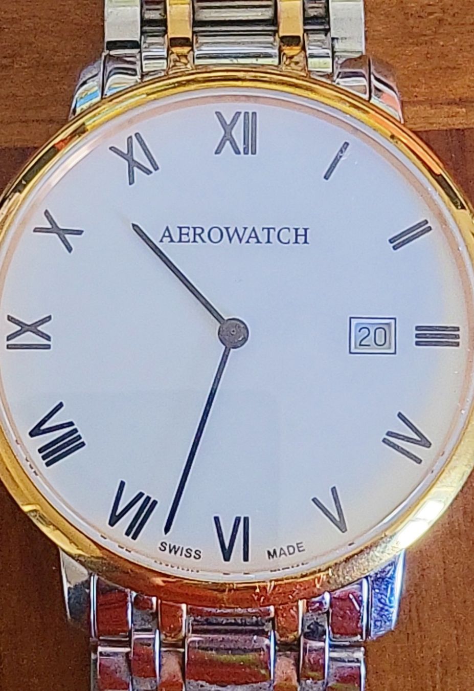 Aerowatch Orologi: Aerowatch Heritage Slim Men's Watch – Usato da Muttenz venduto da Mithrur 1