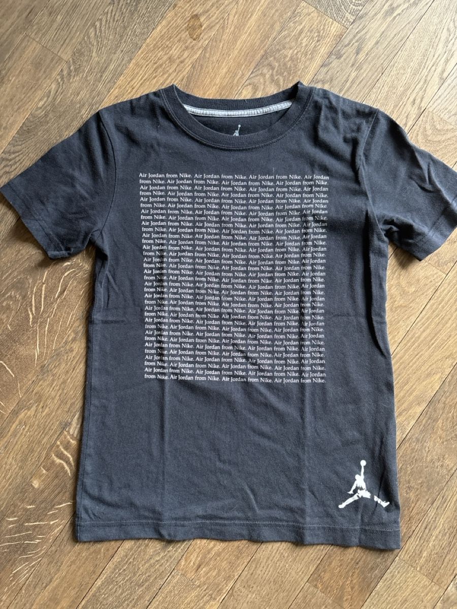 Nike Camicie, T-shirt & Polo: T-Shirt Nike Gr.140 – Usato da Cumpadials venduto da luc7373