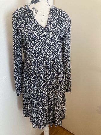 Kleid C&A  gemustert dunkelblauweiss Grösse 40