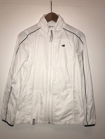 "New Balance" Laufjacke Sportjacke Gr. M Atmungsaktiv. NEU!