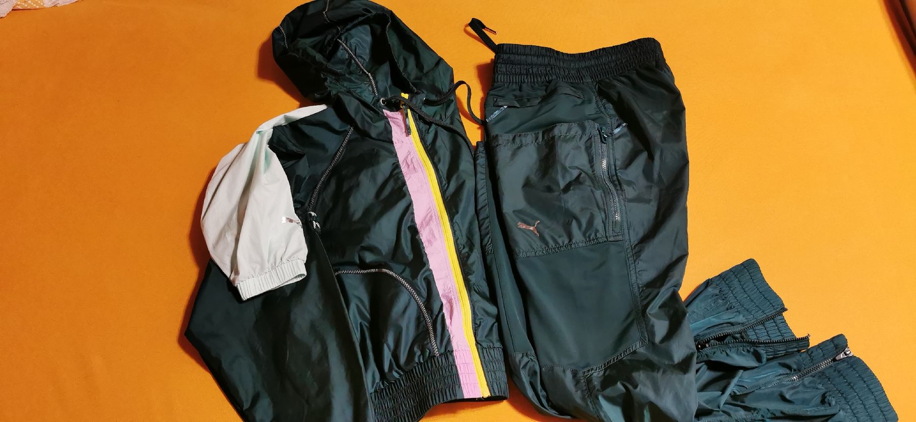 Puma Lotti di vestiti: Puma Trainingsanzug Gr. XS – Nuovo (secondo la descrizione) da St. Niklaus VS venduto da Distel60 3