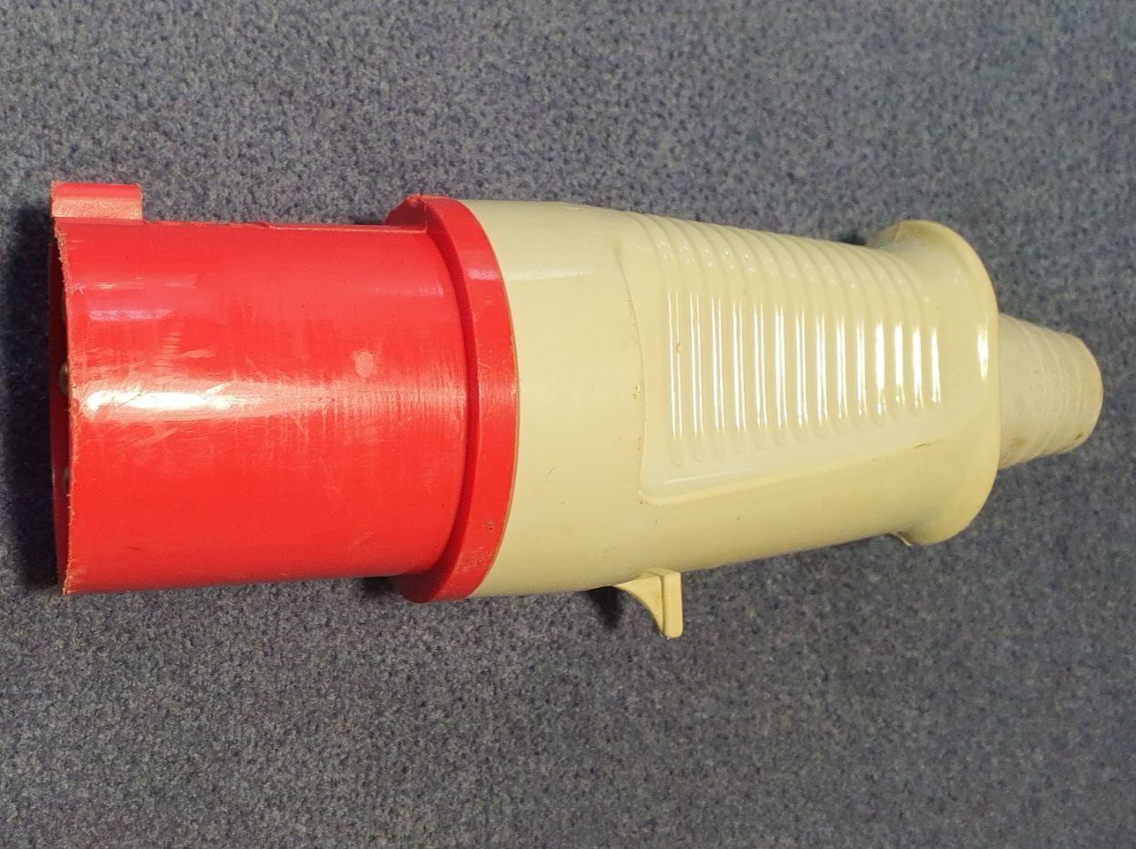 Stecker: Stecker CEE 63 A – Gebraucht aus Niederbipp von Flix03