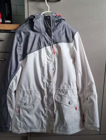 Schicke Winterjacke Gr. 40