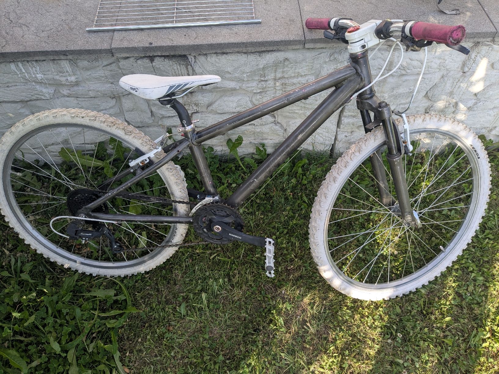 Specialized Velos: Mountainbike Spcializted – Gebraucht aus Steffisburg von dik_8w5b