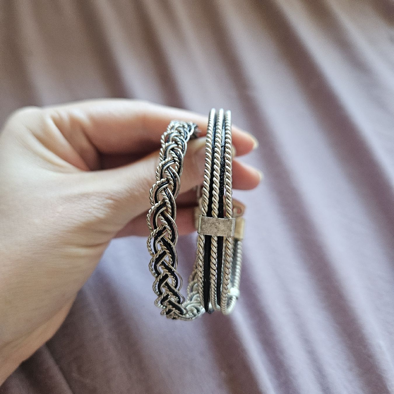 Bracelets: bracelets argentés style tressé – D'occasion à St-gingolph par mel_6vrj