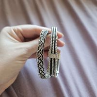 bracelets argentés style tressé