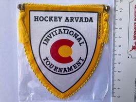 Vintage Fanion   HOCKEY ARVADA  INVITATIONAL TOURNAMENT