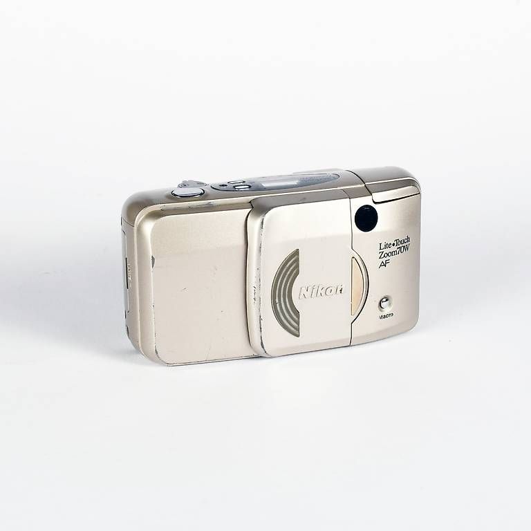 Nikon Kamera: Nikon Lite Touch Zoom 70W + 28-70mm GETESTED – Gebraucht aus Zürich von BassLime 1